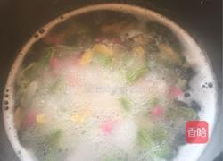 蔬菜五彩浇汁面的做法图解2