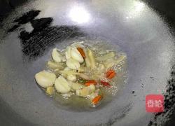 糟粕醋焖长筒螺的做法图解3