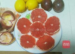 夏日蜂蜜水果饮的做法图解2