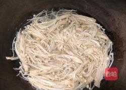凉拌鸡胸金针菇的做法图解7