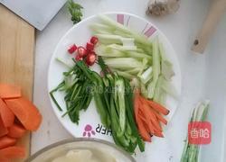 芹菜炒鸡蛋的做法图解1
