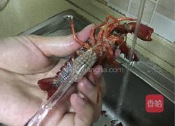 如何处理虾尾中的虾线 MjUwX2MyOjEvM15yYjI6MS84XzE4MA