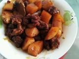 红烧牛肉炖土豆