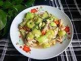 丝瓜炒肉片