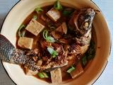 冻豆腐炖罗非鱼