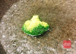 西兰花厚蛋烧的做法图解4