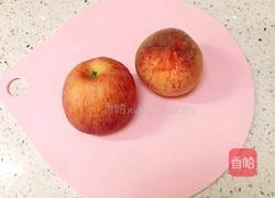 桃子苹果泥的做法图解1