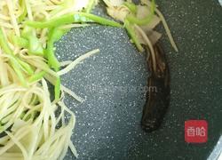 尖椒土豆丝的做法图解8