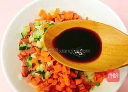 红肠炒饭的做法图解4