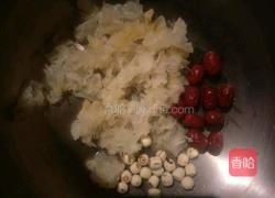 雪耳羹的做法图解5