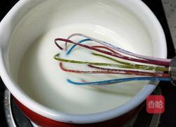 芒果冰激凌爆浆戚风蛋糕（6寸）的做法图解2