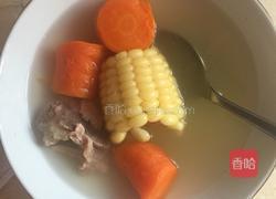 胡萝卜玉米猪骨汤的做法图解10