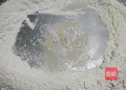 麻汁烧饼的做法图解1