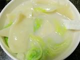 野生鲫鱼汤煮面皮
