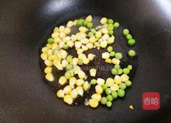 海苔炒饭的做法图解3