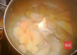 冰糖生姜雪梨的做法图解3