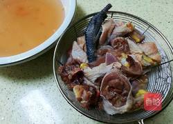 原汁原味的土鸡汤的做法图解4