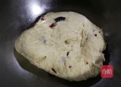 蔓越莓椰蓉软欧的做法图解4
