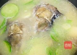 滋补鱼头汤的做法图解2