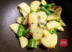 尖椒土豆片的做法图解4