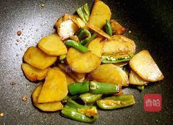 尖椒土豆片的做法图解5