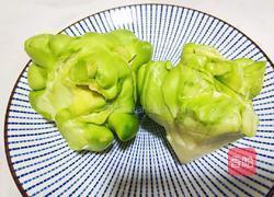 五花肉炒菜头的做法图解2