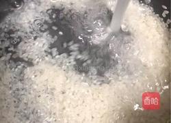 粤式－猪红生菜粥的做法图解1