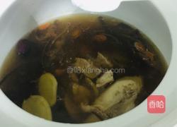 广东味~茶树菇鸡腿汤的做法图解3