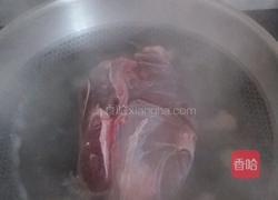 白切牛腱子的做法图解1