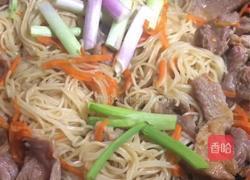 家常瘦肉炒面的做法图解7