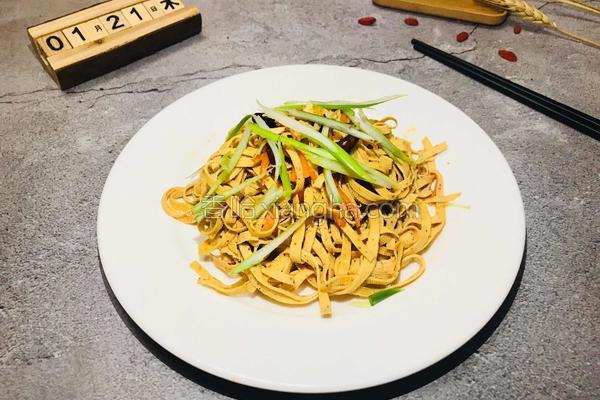 凉拌干豆腐丝