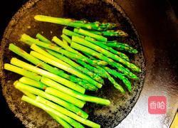 凉拌芦笋的做法图解3