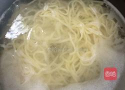 五彩炒拉面的做法图解2