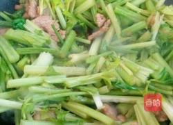 芹菜炒肉的做法图解5