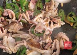 腊味豉椒炒鲜鱿的做法图解7