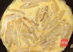 薯条蛋包饭（薯条蛋包培根炒饭）的做法图解4