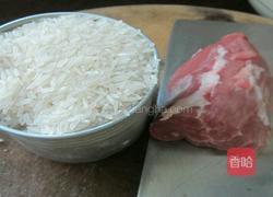 瘦肉粥的做法图解1