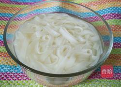 八分钟速食之微波炉煨河粉的做法图解6
