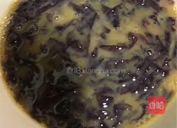快手紫菜煎蛋的做法图解2