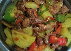 牛肉炒辣椒土豆片的做法图解3