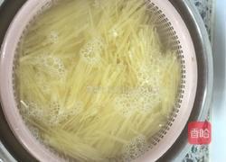 土豆丝炒韭菜的做法图解4