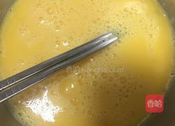 花甲鸡蛋糕的做法图解2