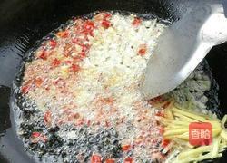 香辣小鱼干的做法图解4