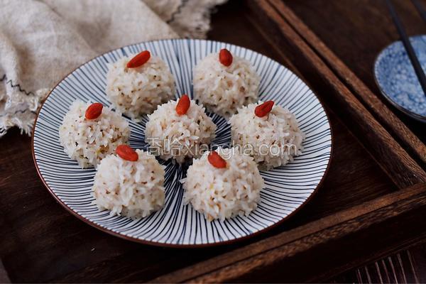 猪肉藕糯米丸子做法 NjAwX2MyXzQwMA