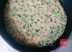 虾肉韭菜煎饼的做法图解6