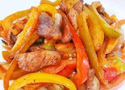 彩椒炒肉片的做法图解10