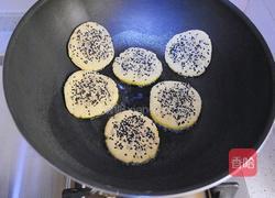 煎红薯饼的做法图解11