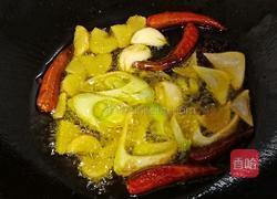 酱炖麦穗鱼的做法图解4