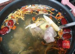 虫草花山药骨头汤的做法图解4