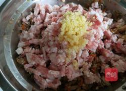 新文美食 猪肉白色香菇包子的做法图解6